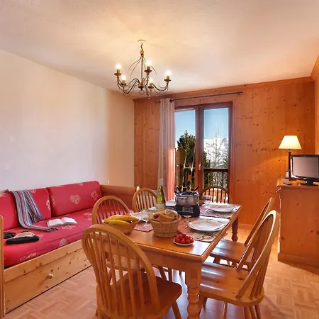 Nemea Les Des Cimes Aparthotel