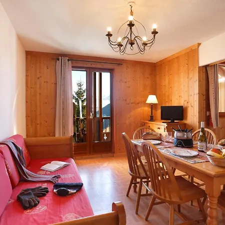 Goelia Les Des Cimes Апарт-отель 3*