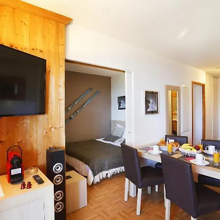 Résidence Néméa Les Des Cîmes 3*